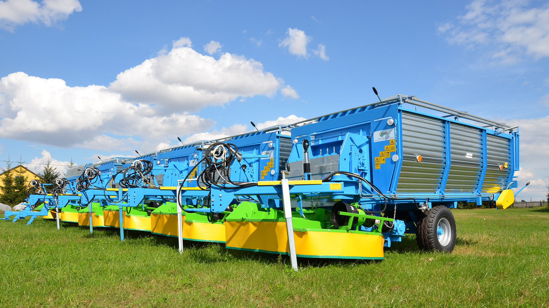 landbrugsmaskiner, pælespreder, højskærer, foderskærer Polen